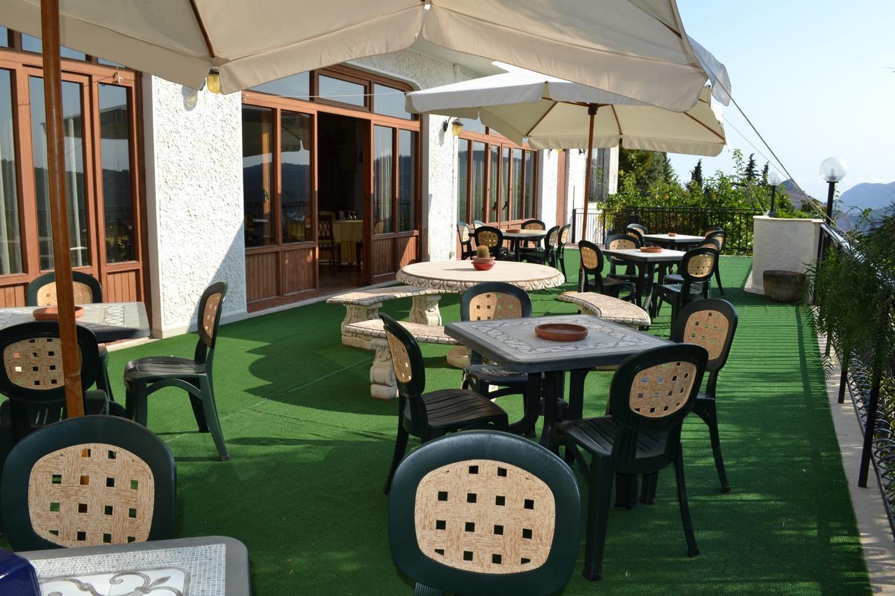 Hotel Miravalle Misilmeri ภายนอก รูปภาพ