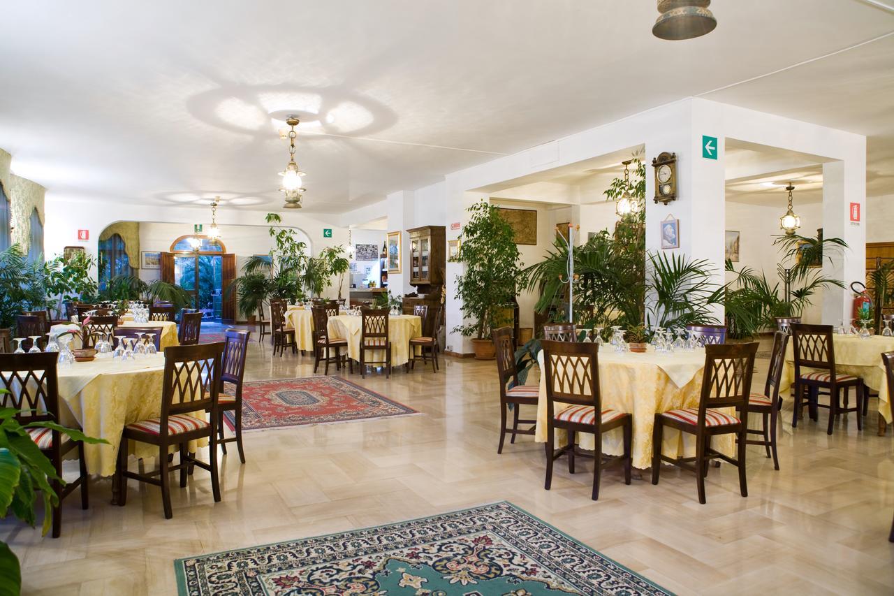 Hotel Miravalle Misilmeri ภายนอก รูปภาพ