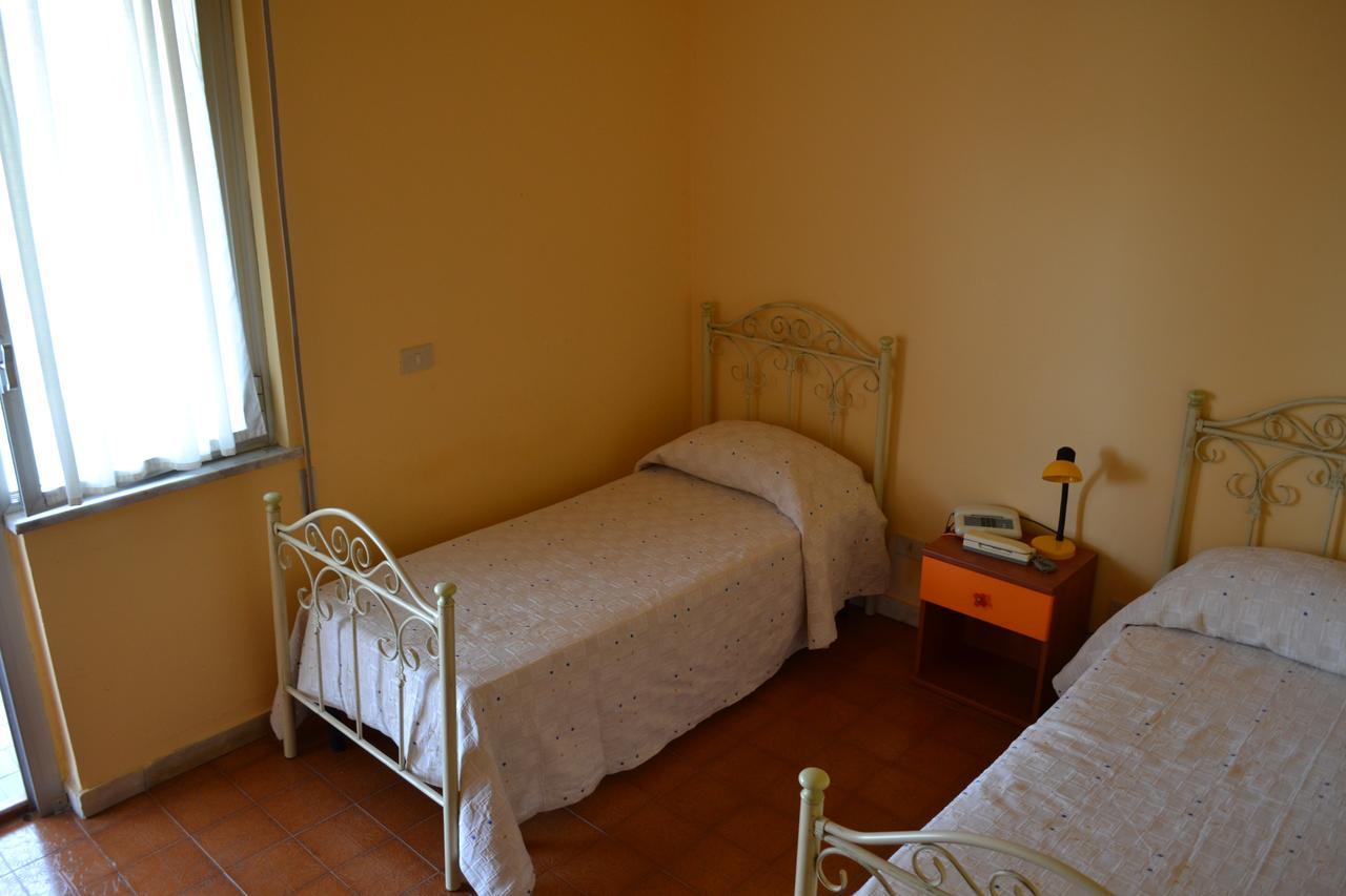 Hotel Miravalle Misilmeri ภายนอก รูปภาพ
