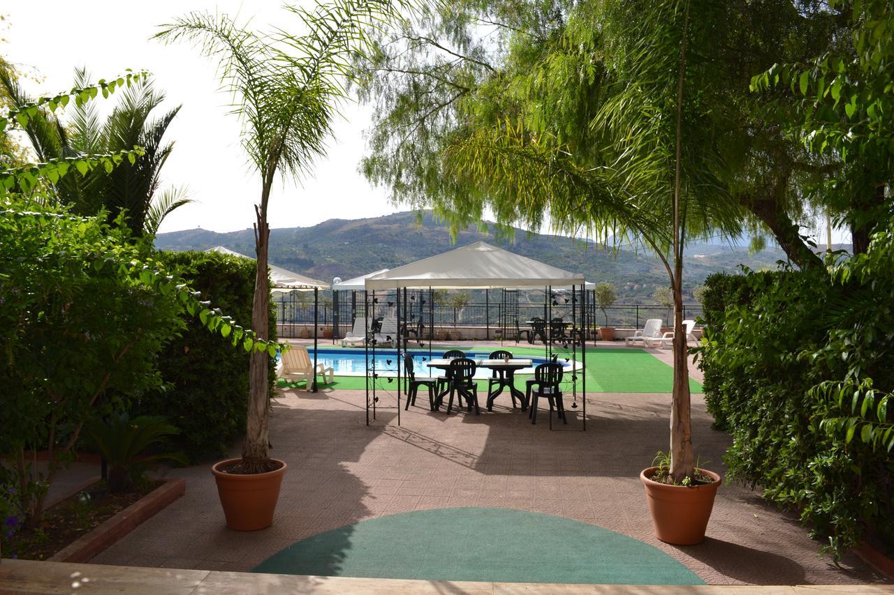 Hotel Miravalle Misilmeri ภายนอก รูปภาพ